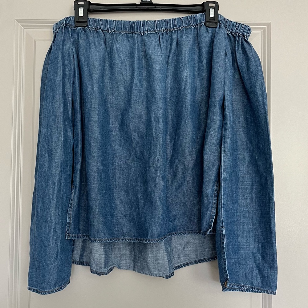 Cloth & Stone Anthropologie Off The Shoulder Long Sleeve Boho Chambray Top